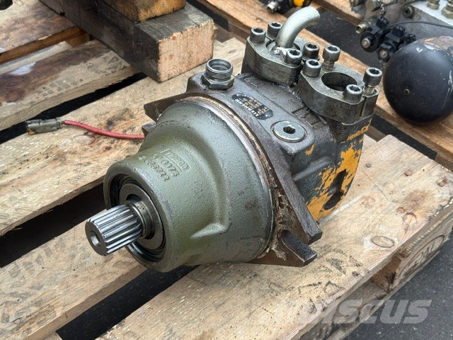 Liebherr R 954 B USED HYDRAULIC PARTS COMPLET هيدروليات