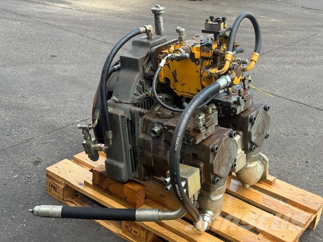 Liebherr R 954 B USED HYDRAULIC PARTS COMPLET هيدروليات