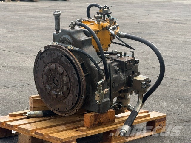 Liebherr R 954 B USED HYDRAULIC PARTS COMPLET هيدروليات