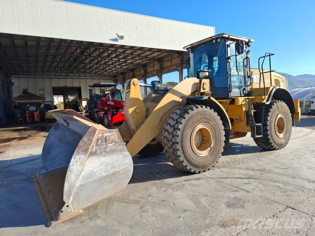CAT 962 M Iekrāvēji uz riteņiem