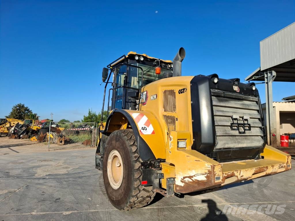 CAT 962 M Iekrāvēji uz riteņiem