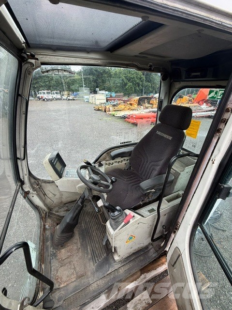 Liebherr A 904 C USED CAB Cabine en interieur