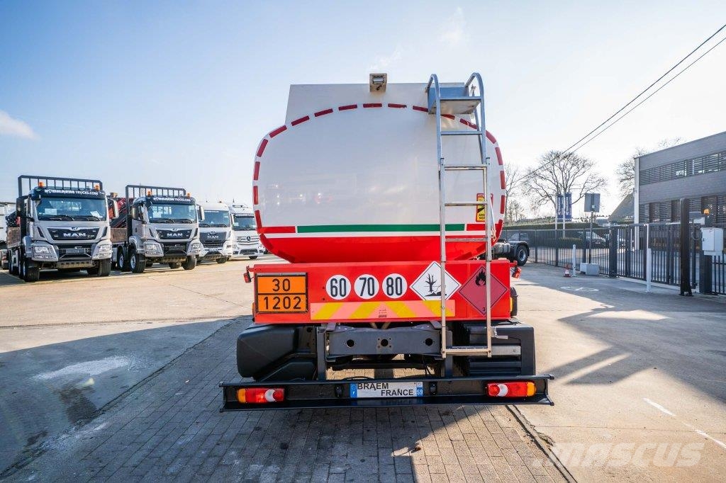 Renault MIDLUM 220 ALU CM 9.000L+4COMP Camiones cisternas