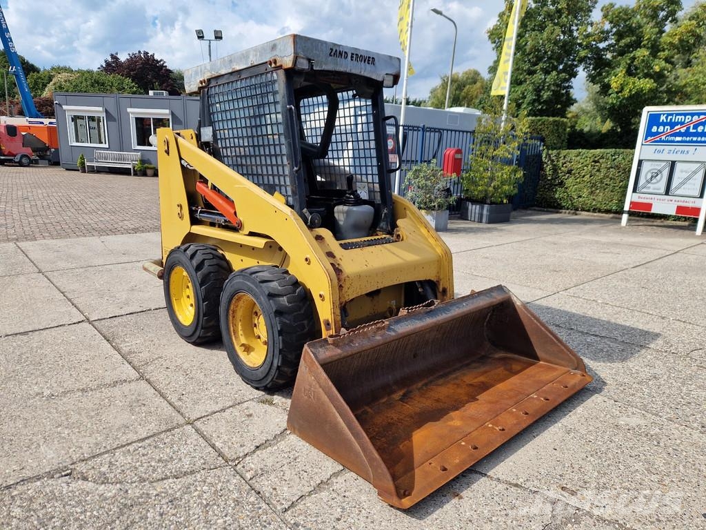 CAT 216B3 schranklader met 1191 uur Minicargadoras