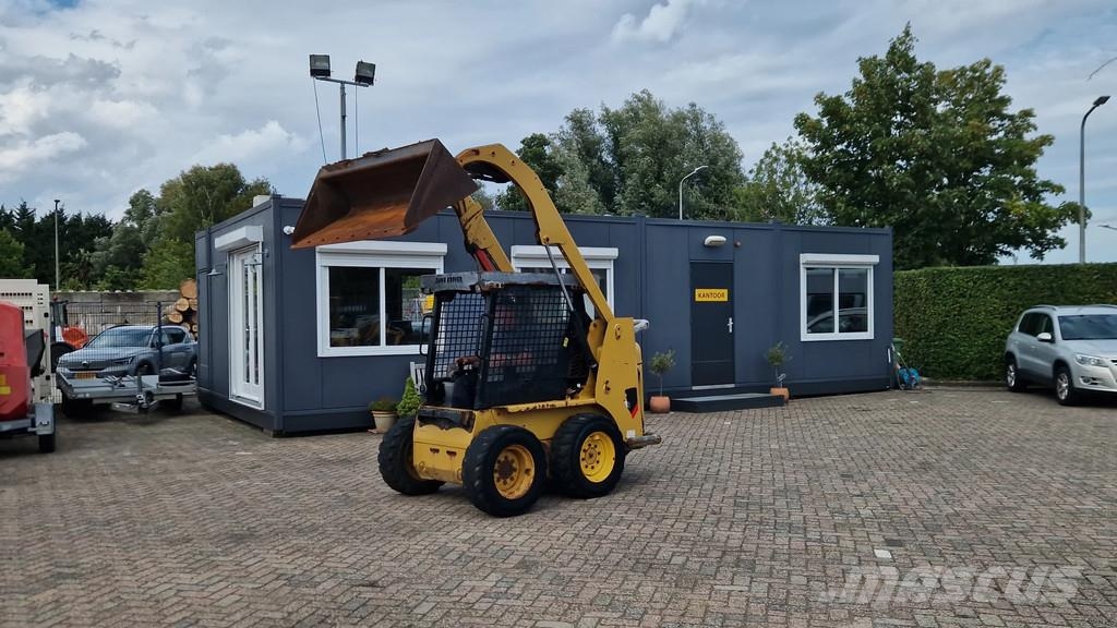 CAT 216B3 schranklader met 1191 uur Minicargadoras