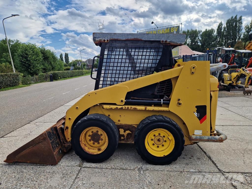 CAT 216B3 schranklader met 1191 uur Minicargadoras
