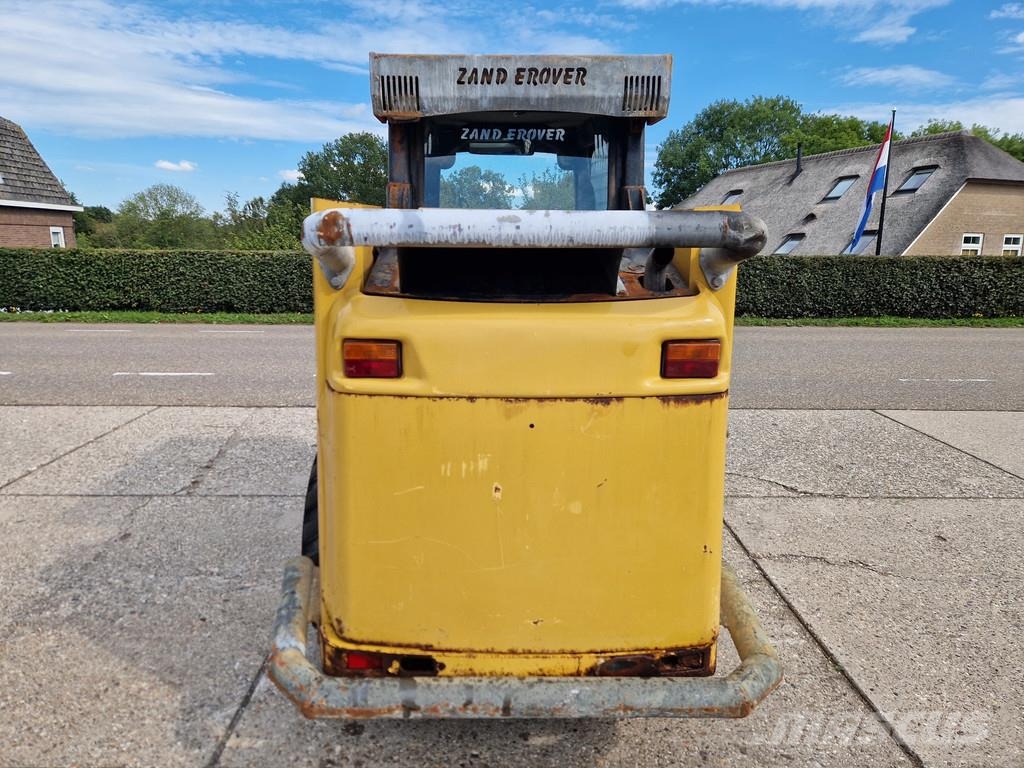 CAT 216B3 schranklader met 1191 uur Minicargadoras