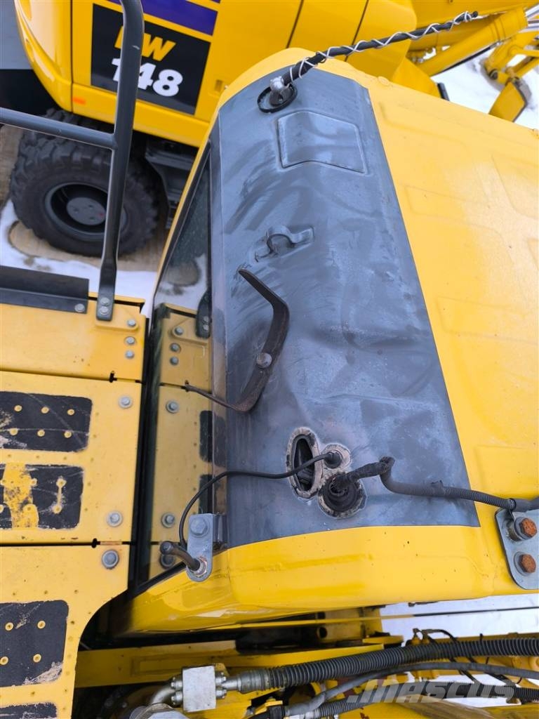 Komatsu PC 210 LC-10 履带挖掘机