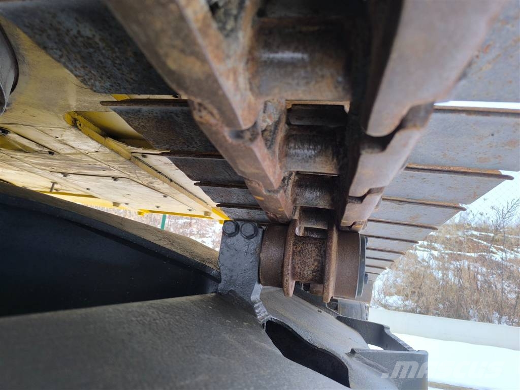 Komatsu PC 210 LC-10 履带挖掘机