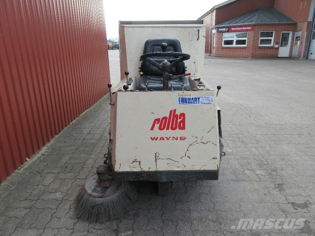 Rolba selvkørende fejemaskine Автоматични метачки с четки