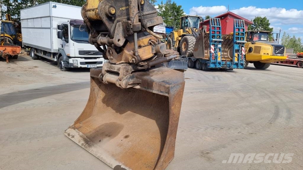New Holland E 265 C Rototilt Crawler excavators