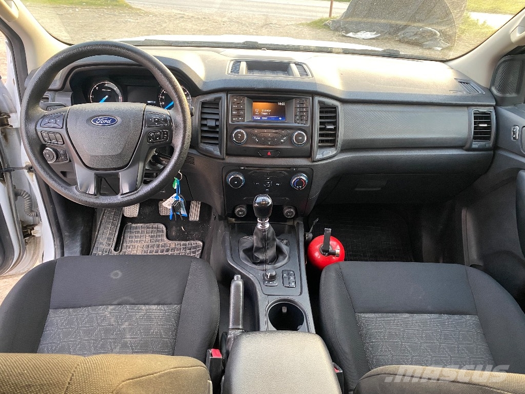 Ford Ranger Auto's