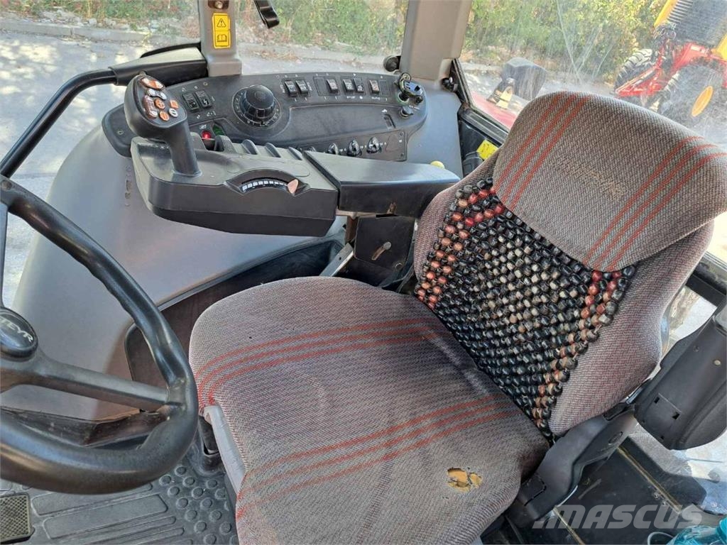 Steyr 6195 CVT الجرارات