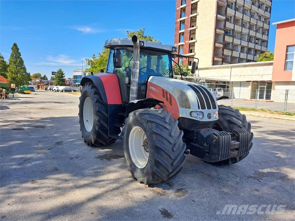 Steyr 6195 CVT الجرارات