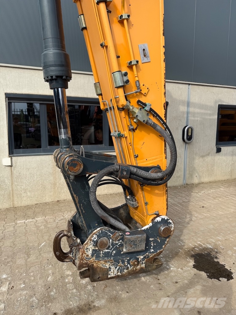 Hyundai HX 260 NL - HX 260 L - HX 220 L - HX 300 L Crawler excavators