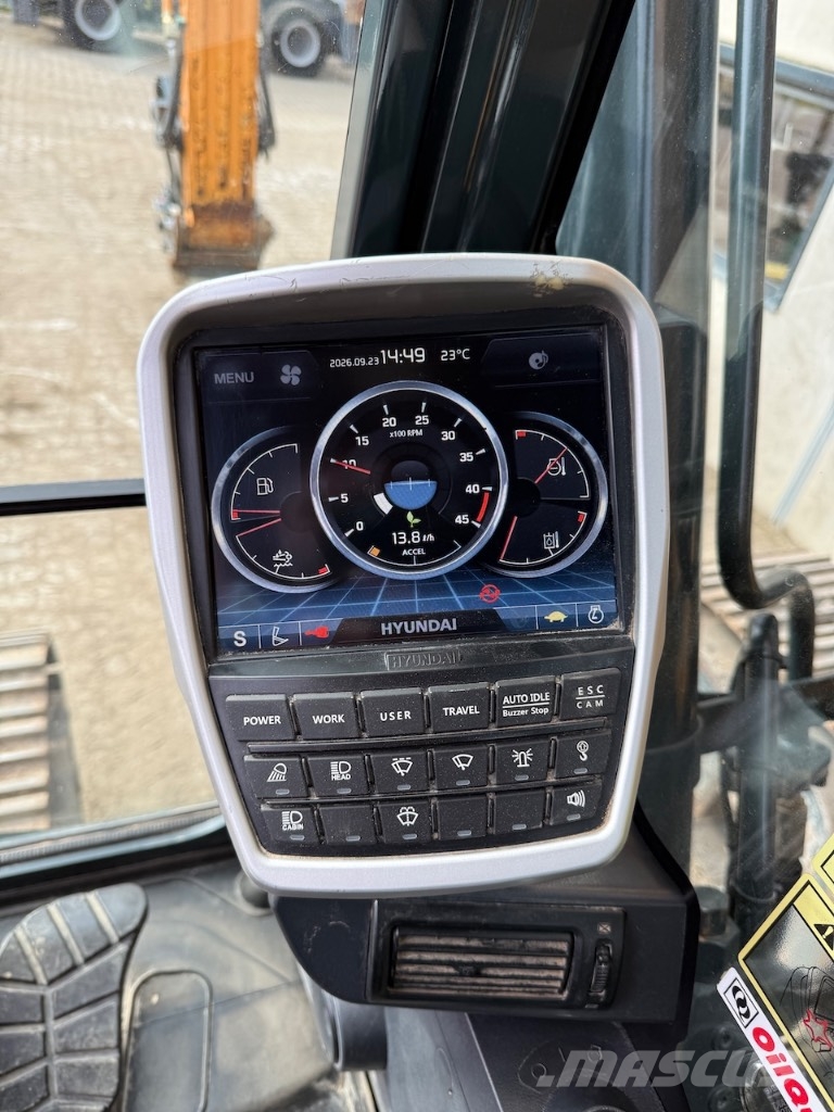 Hyundai HX 260 NL - HX 260 L - HX 220 L - HX 300 L Crawler excavators