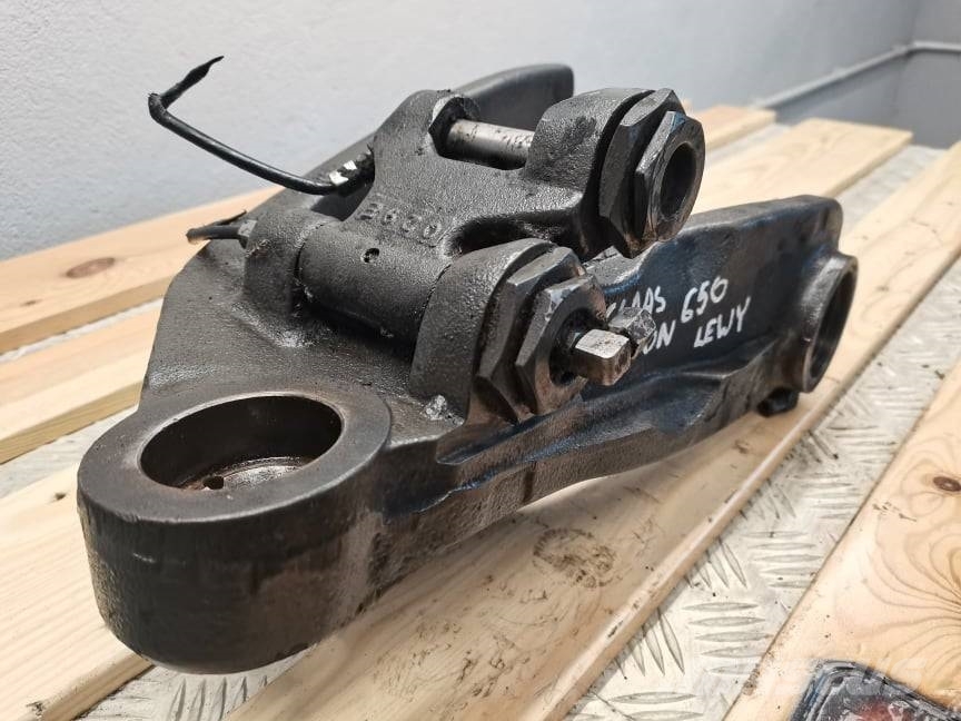 Steyr CVT ..... {Carraro left upper rocker Ходовая часть и подвеска