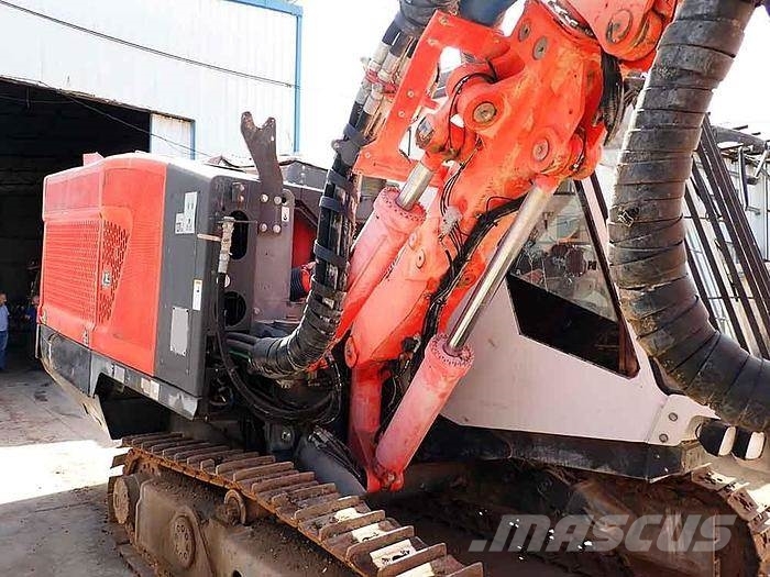 Sandvik DP1100I Perforadora de superficie