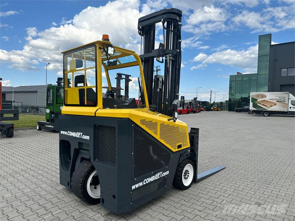 Combilift C4500CB // 2019 year // Triplex 6400 mm Nelitietrukit