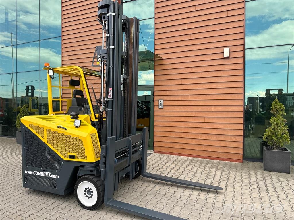 Combilift C4500CB // 2019 year // Triplex 6400 mm Nelitietrukit
