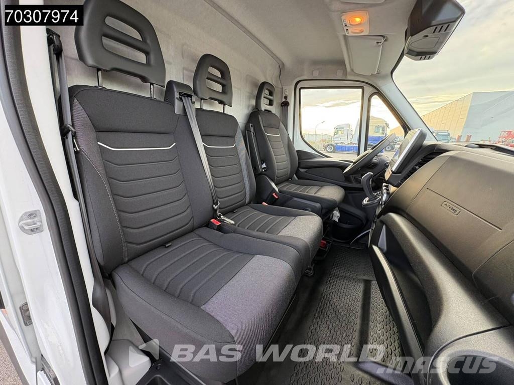 Iveco Daily 35S18 Neu! 3.0L Automatik,L2H2 180PS ACC Kli Furgonetas /Furgón