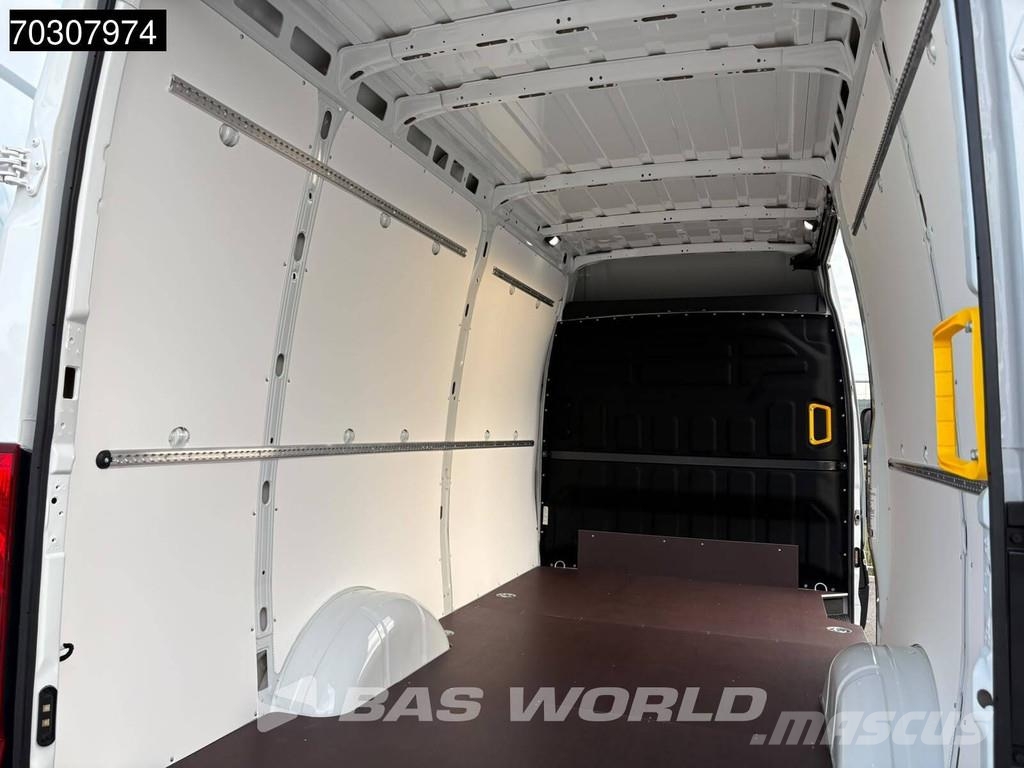 Iveco Daily 35S18 Neu! 3.0L Automatik,L2H2 180PS ACC Kli Varebiler