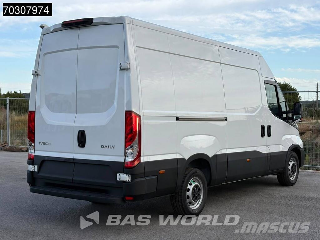 Iveco Daily 35S18 Neu! 3.0L Automatik,L2H2 180PS ACC Kli Furgonetas /Furgón