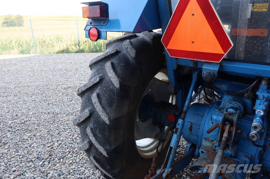 Ford TRAKTOR Трактори