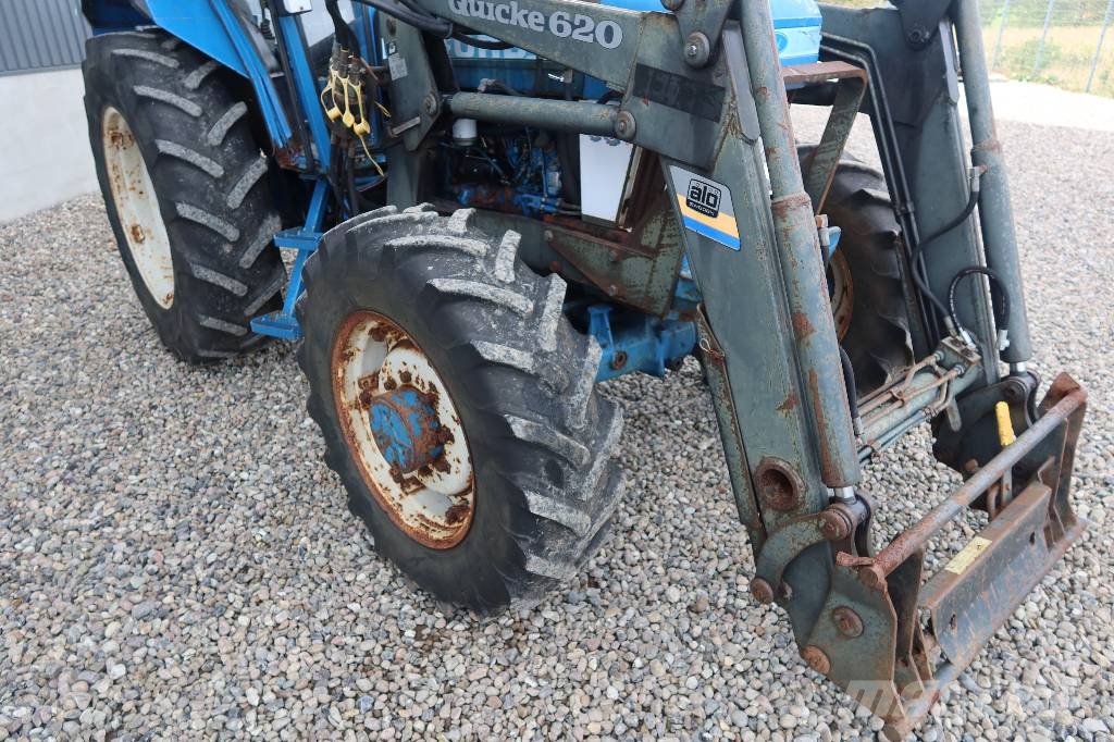 Ford TRAKTOR Трактори
