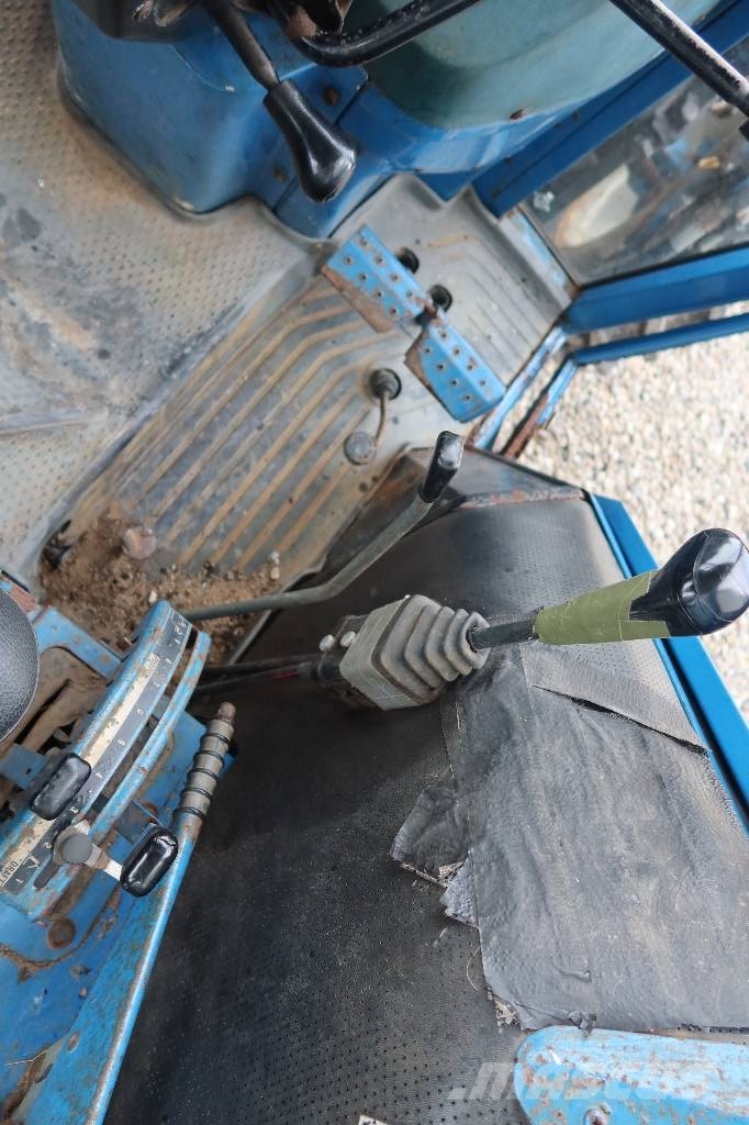 Ford TRAKTOR Трактори