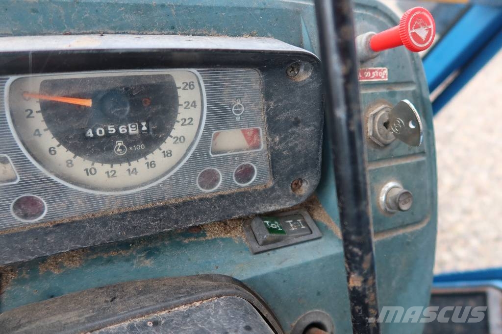 Ford TRAKTOR Трактори