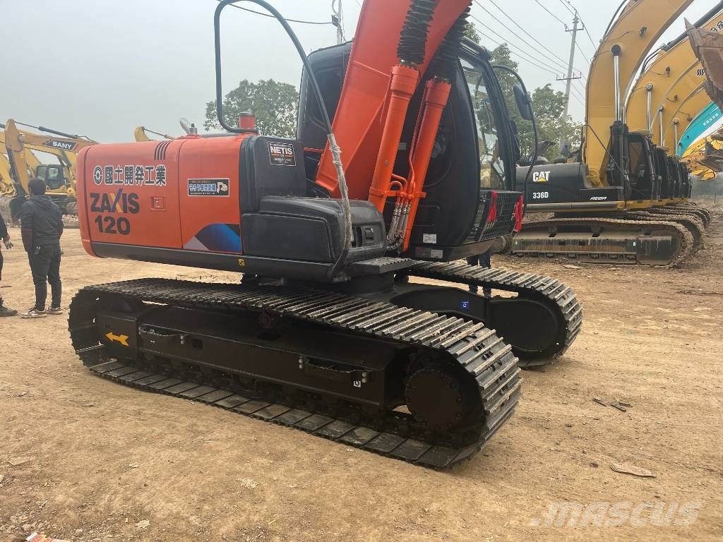 Hitachi ZX 120-6 Lánctalpas kotrók