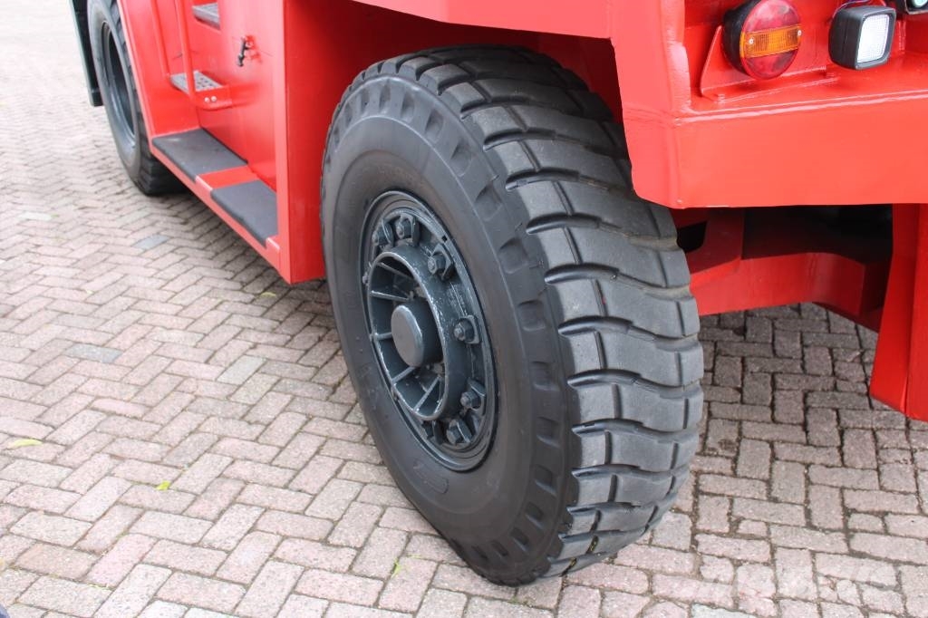 Valmet TD 18-120 Diesel heftrucks