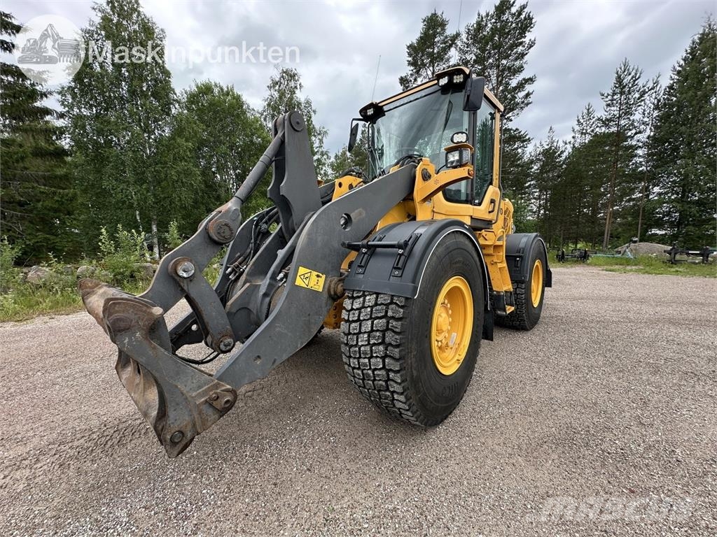 Volvo L90F Wheel loaders