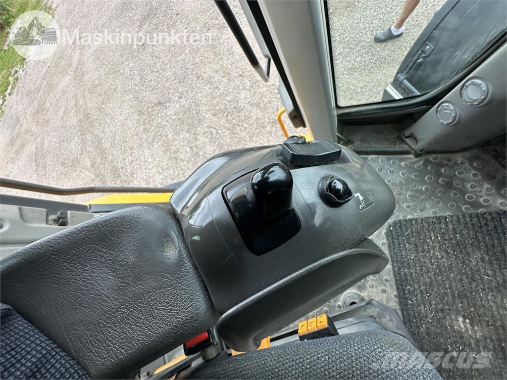Volvo L90F Wheel loaders