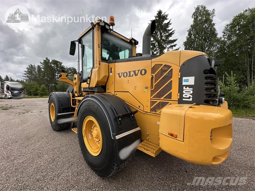 Volvo L90F Wheel loaders