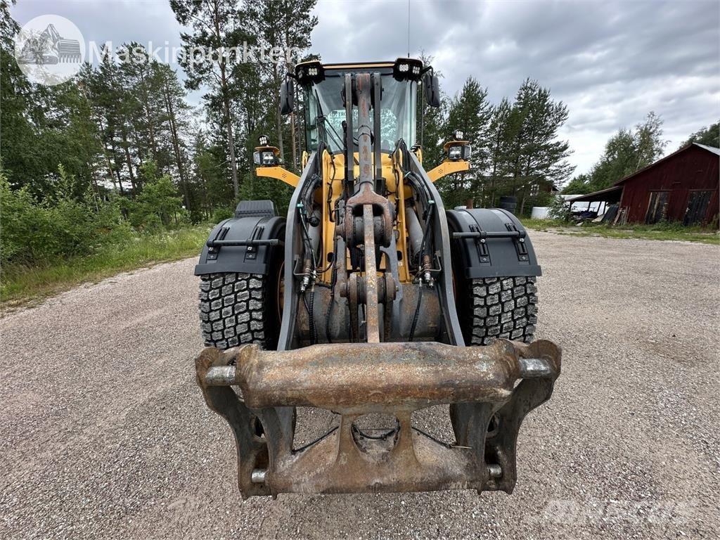 Volvo L90F Wheel loaders