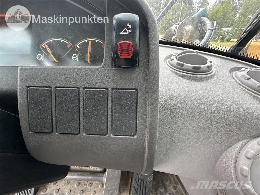 Volvo L90F Wheel loaders