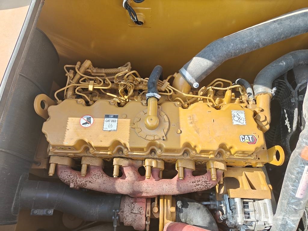 CAT 323 Escavadeiras de esteiras