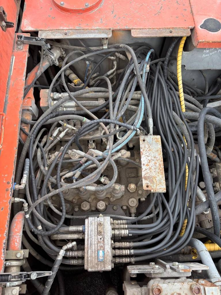 Hitachi ZX 470 Bagri goseničarji