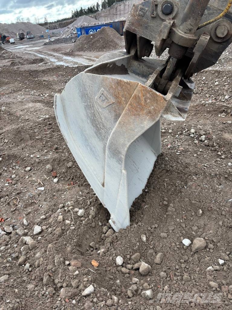Hitachi ZX 470 Bagri goseničarji