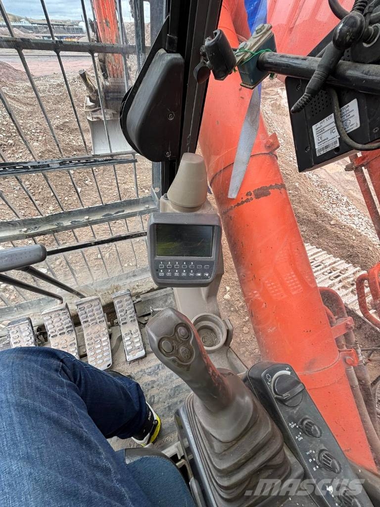 Hitachi ZX 470 Bagri goseničarji