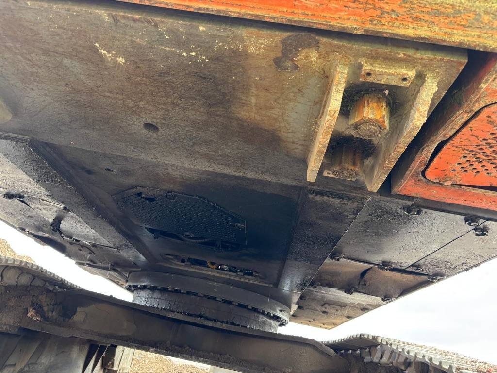 Hitachi ZX 470 Bagri goseničarji