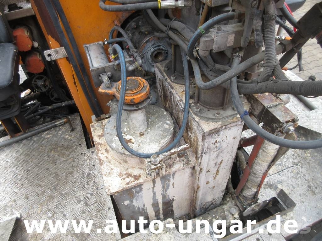 Hofmann H75 - 1000 Thermoplastic Roadmarking Machine Truck Andere