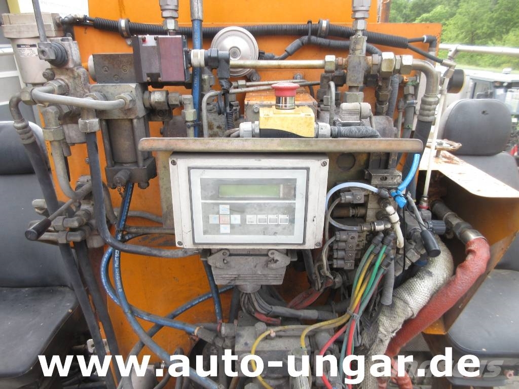 Hofmann H75 - 1000 Thermoplastic Roadmarking Machine Truck Andere