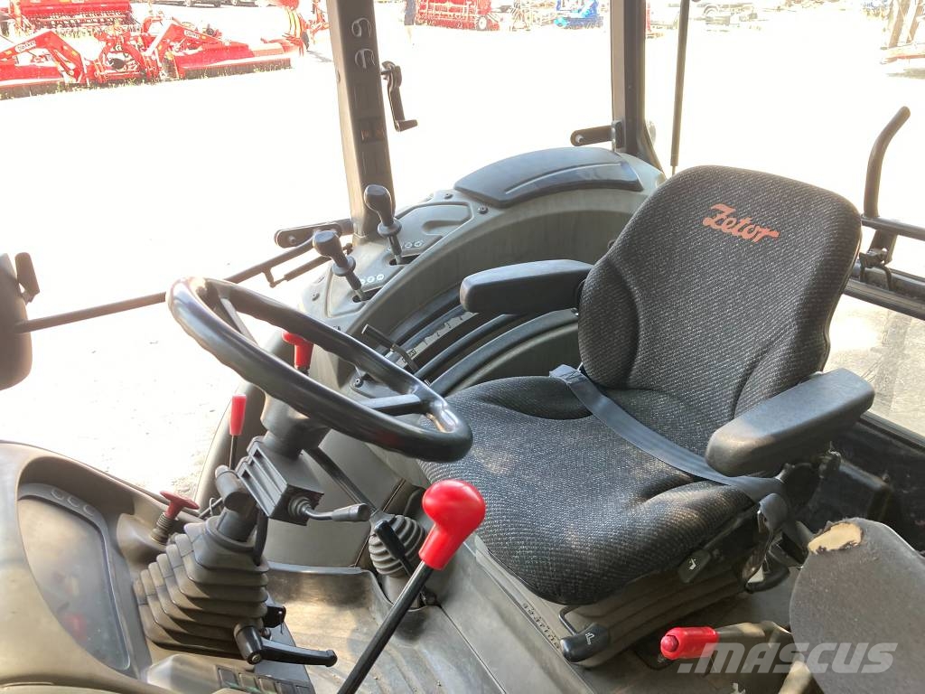 Zetor PROXIMA 100 Traktorok