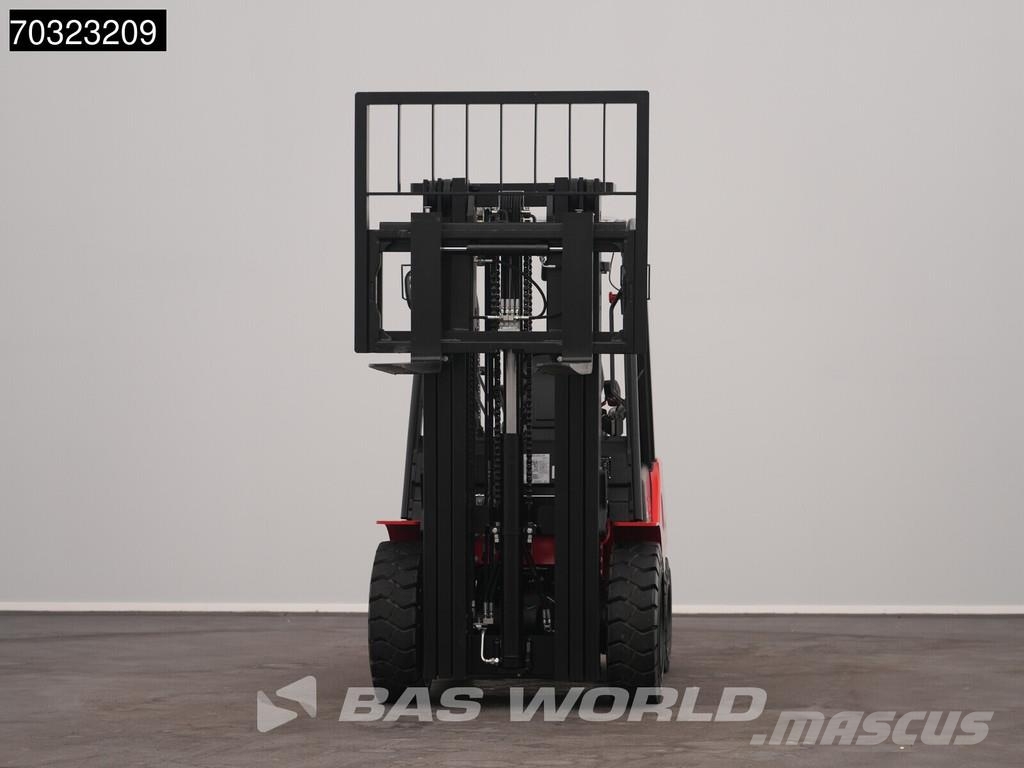 Hangcha CPCD30 FACTORY WARRANTY – KUBOTA ENGINE - CE Дизельні навантажувачі