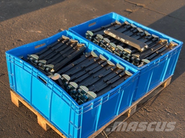 CAT ARPH Excavator Track Pad (110 of) Гусениці