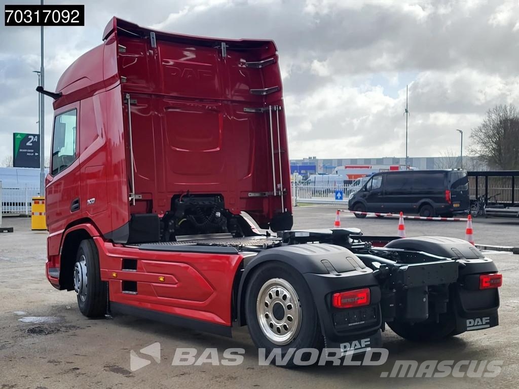DAF XD 450 4X2 NEW! FT XD 2x Tanks Cornerview Parking وحدات الجر