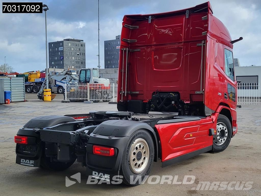 DAF XD 450 4X2 NEW! FT XD 2x Tanks Cornerview Parking وحدات الجر